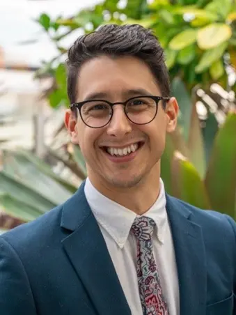 Alexander_Cohen_Headshot_d42031cac2.jpg